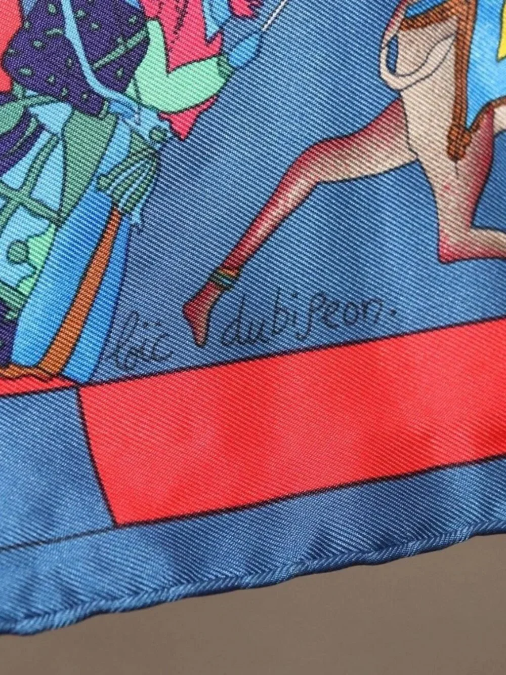 HERMES Carre 90 Scarf 